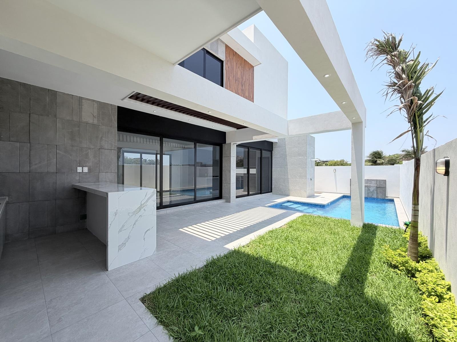 Casa Nueva en Venta Las Olas Residencial Riviera Veracruzana