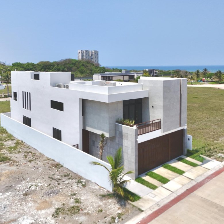 Casa Nueva en Venta Las Olas Residencial Riviera Veracruzana