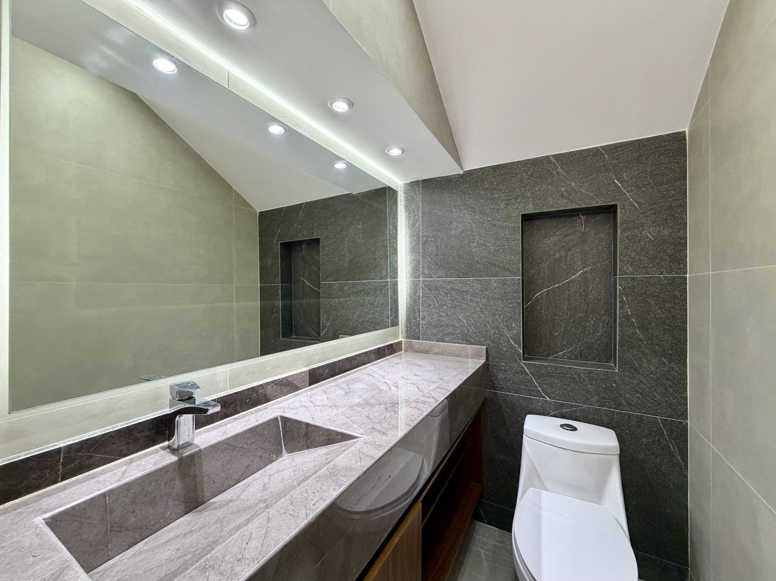 Casa Nueva en Venta Las Palmas