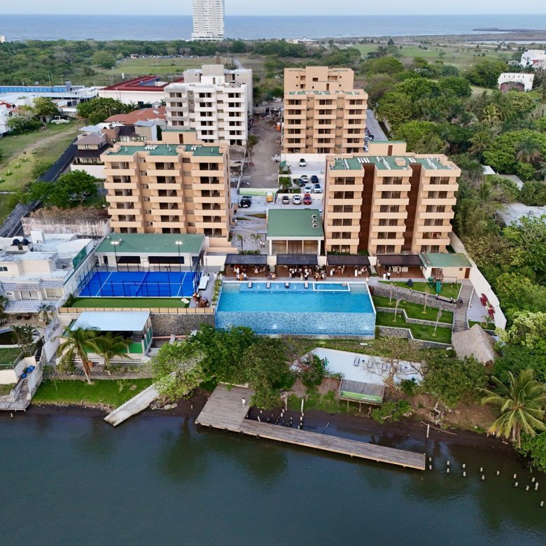 Departamento Nuevo en Venta El Estero