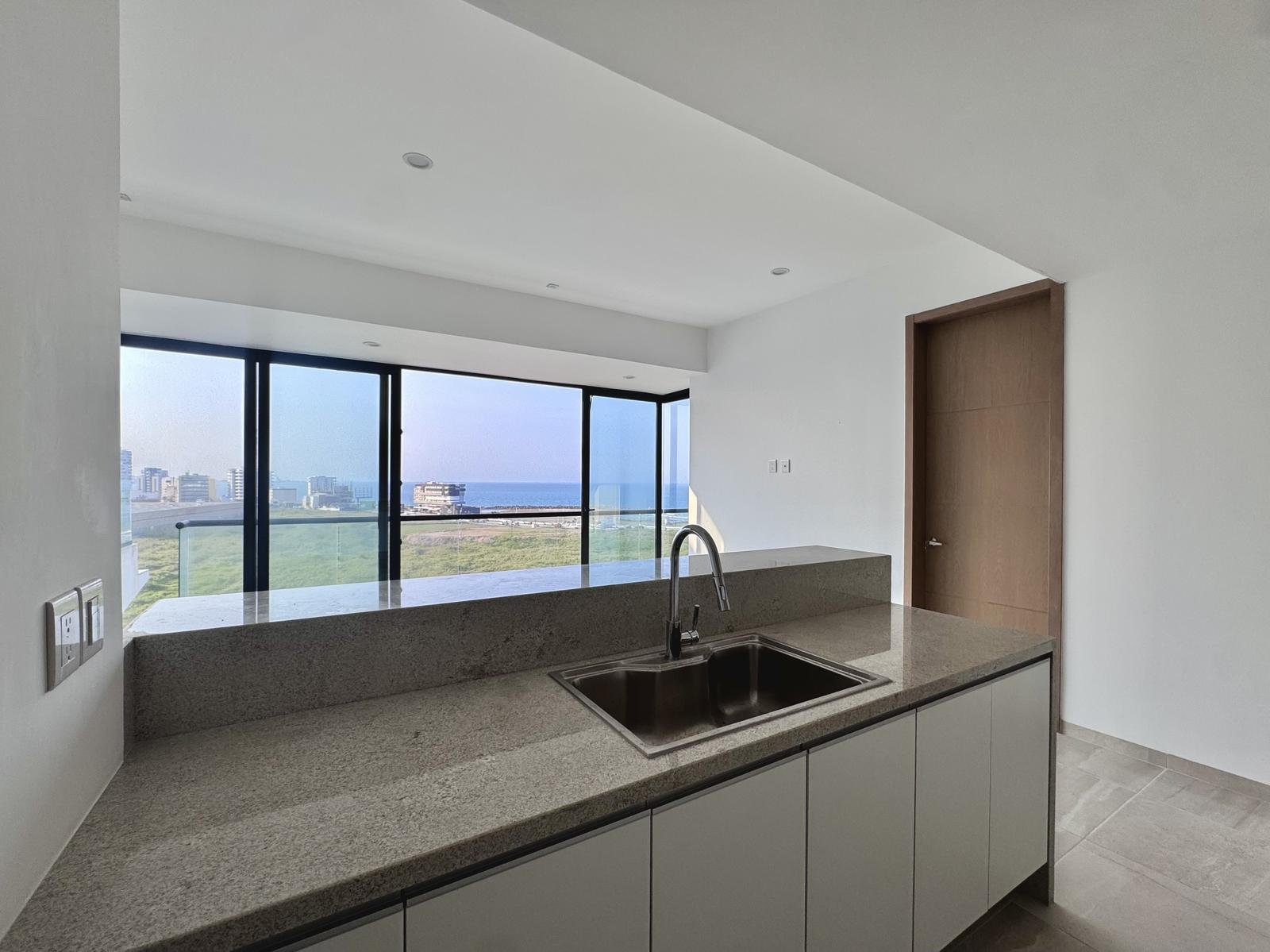 Departamento Nuevo en Venta Costa de Oro
