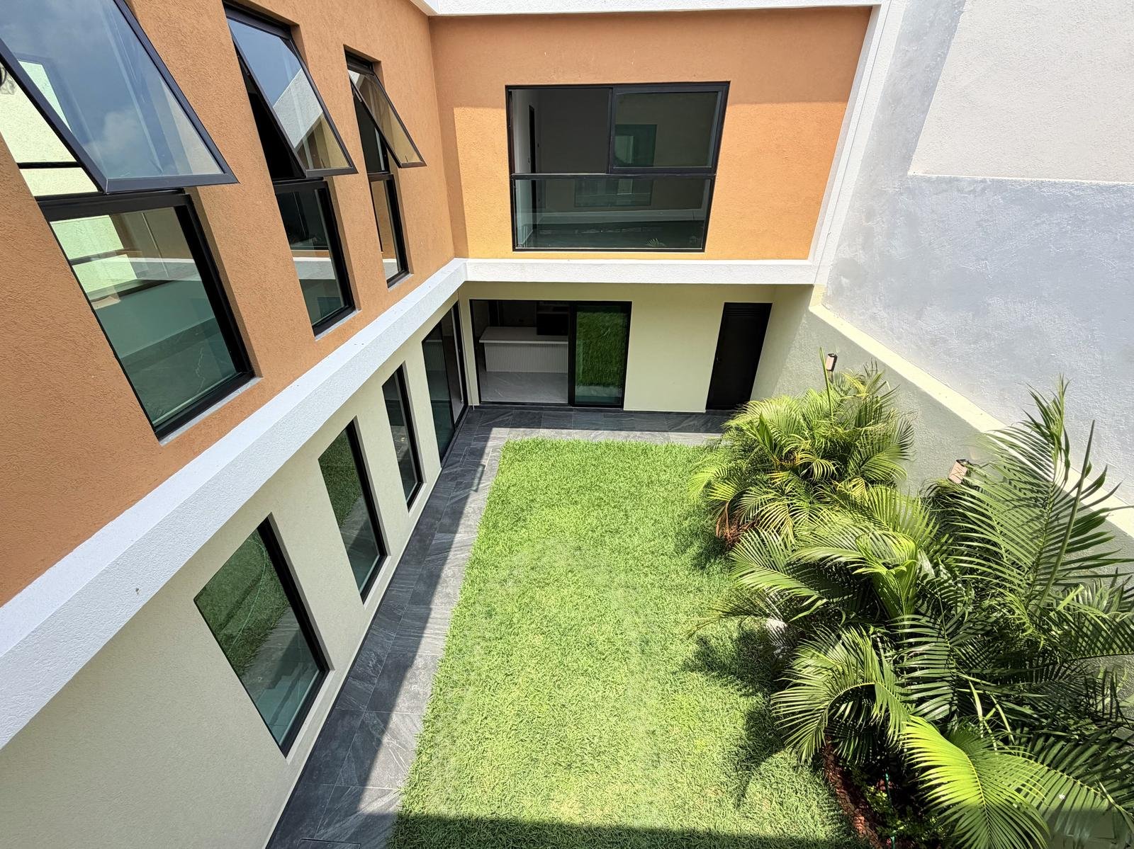 Casa Nueva en Venta Residencial Las Palmas