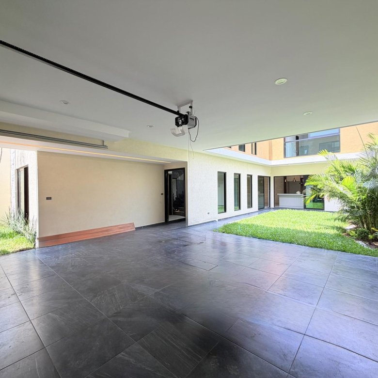 Casa Nueva en Venta Residencial Las Palmas