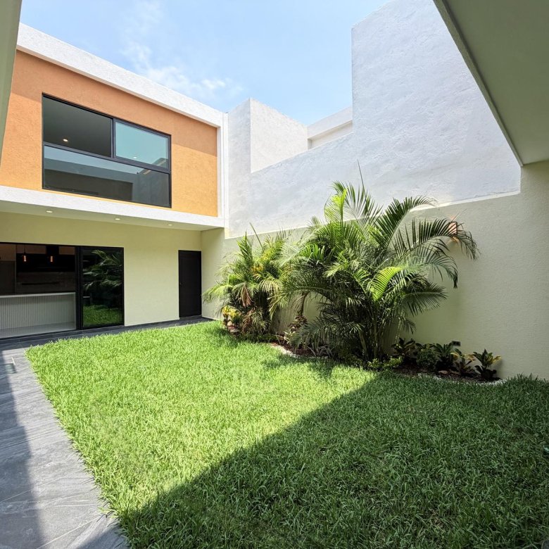 Casa Nueva en Venta Residencial Las Palmas