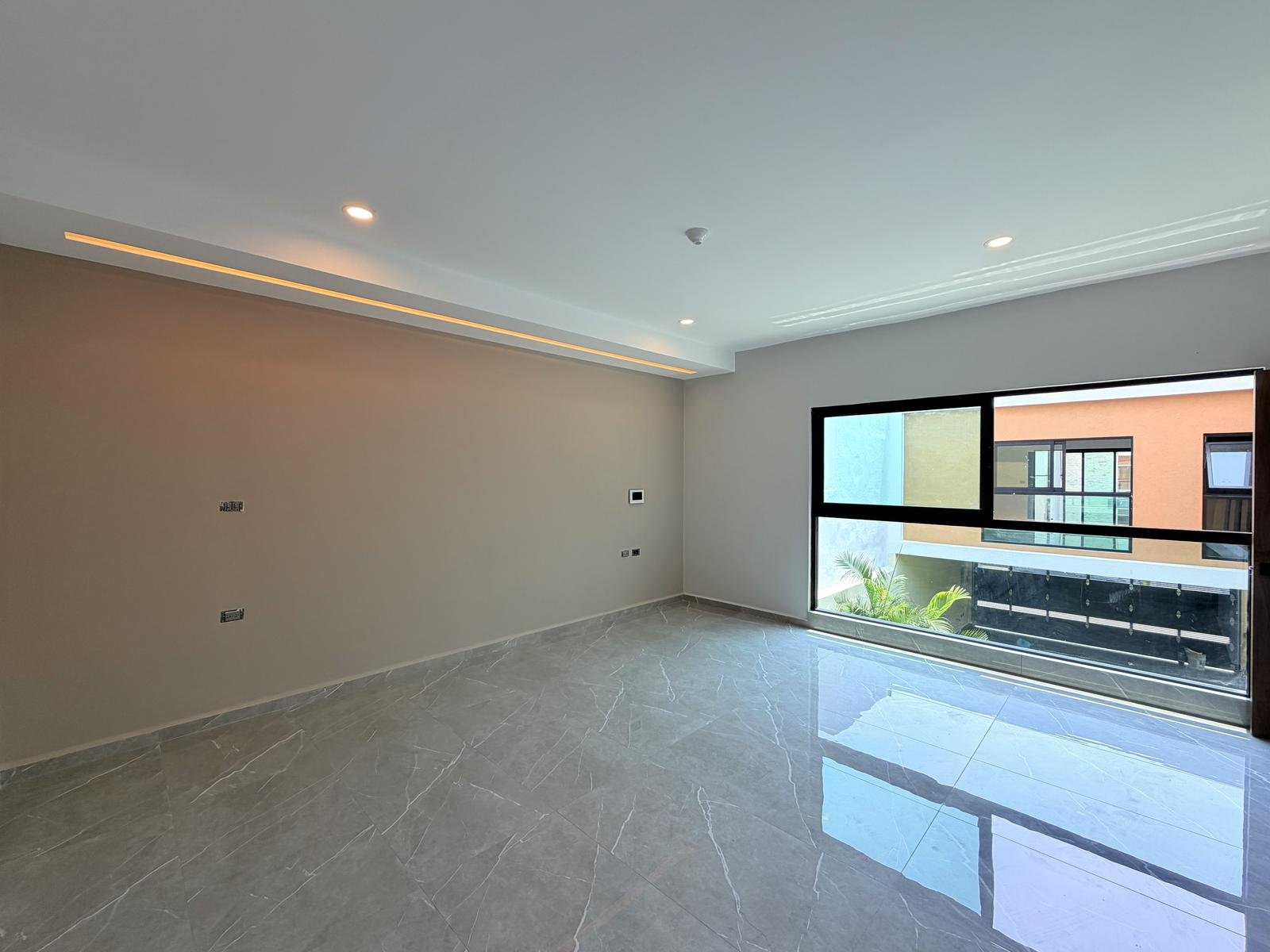 Casa Nueva en Venta Residencial Las Palmas