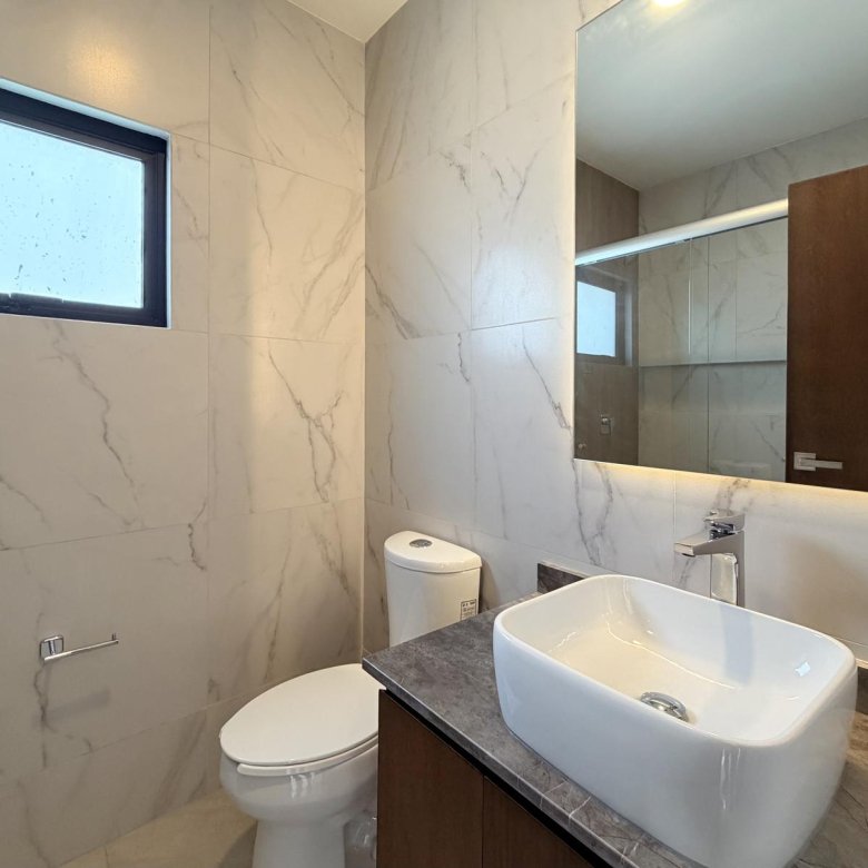Casa Nueva en Venta Lomas del Dorado
