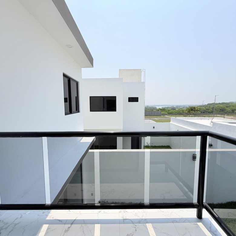 Casa Nueva en Venta Lomas de La Rioja Riviera Veracruzana