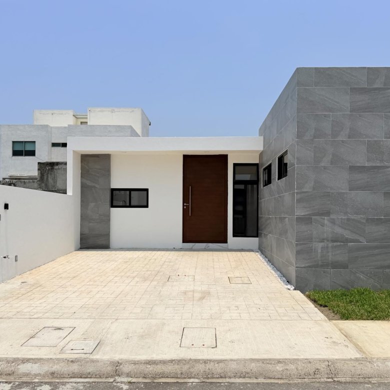 Casa Nueva en Venta Lomas de La Rioja Riviera Veracruzana