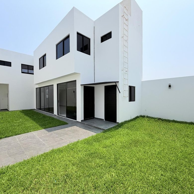 Casa Nueva en Venta Lomas de La Rioja Riviera Veracruzana
