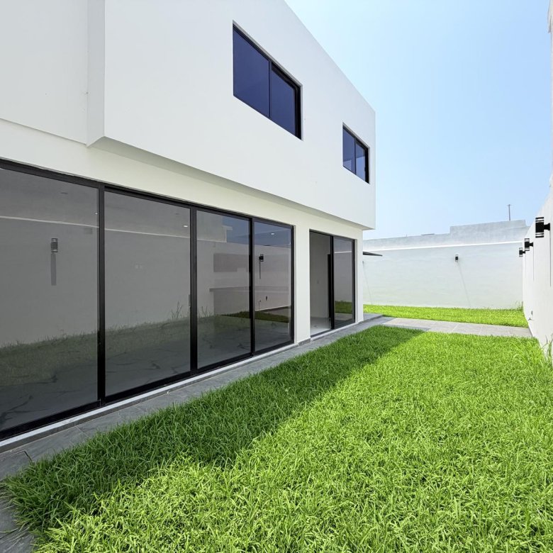 Casa Nueva en Venta Lomas de La Rioja Riviera Veracruzana