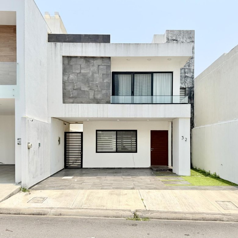 Casa en Renta Lomas de La Rioja Riviera Veracruzana