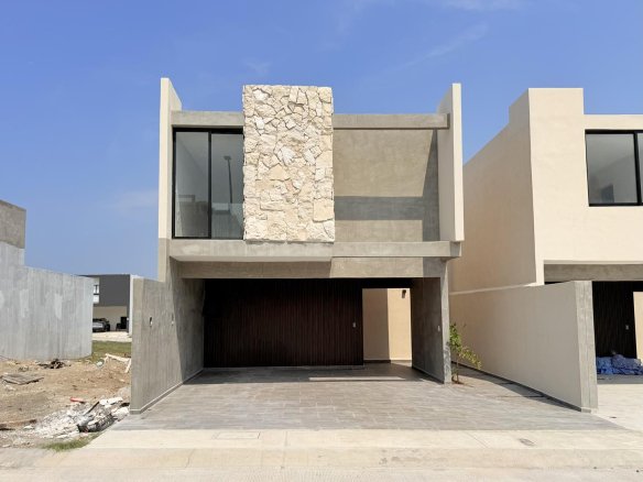 Casa Nueva en Venta Punto Lomas Riviera Veracruzana