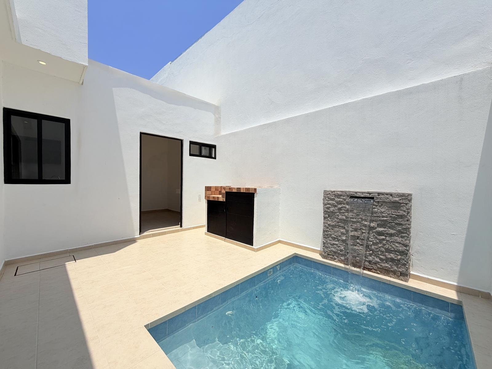 Casa Nueva en Venta Punto Lomas