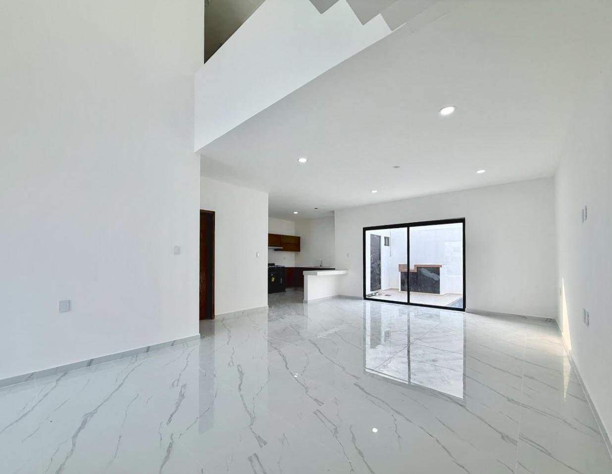 Casa Nueva en Venta Punto Lomas