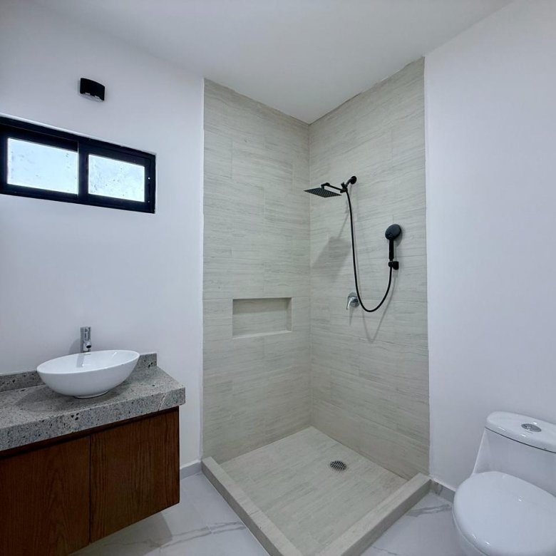 Casa Nueva en Venta Punto Lomas