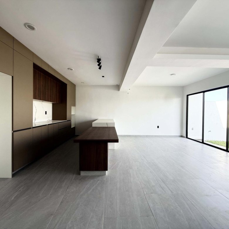 Casa Nueva en Venta Punto Lomas