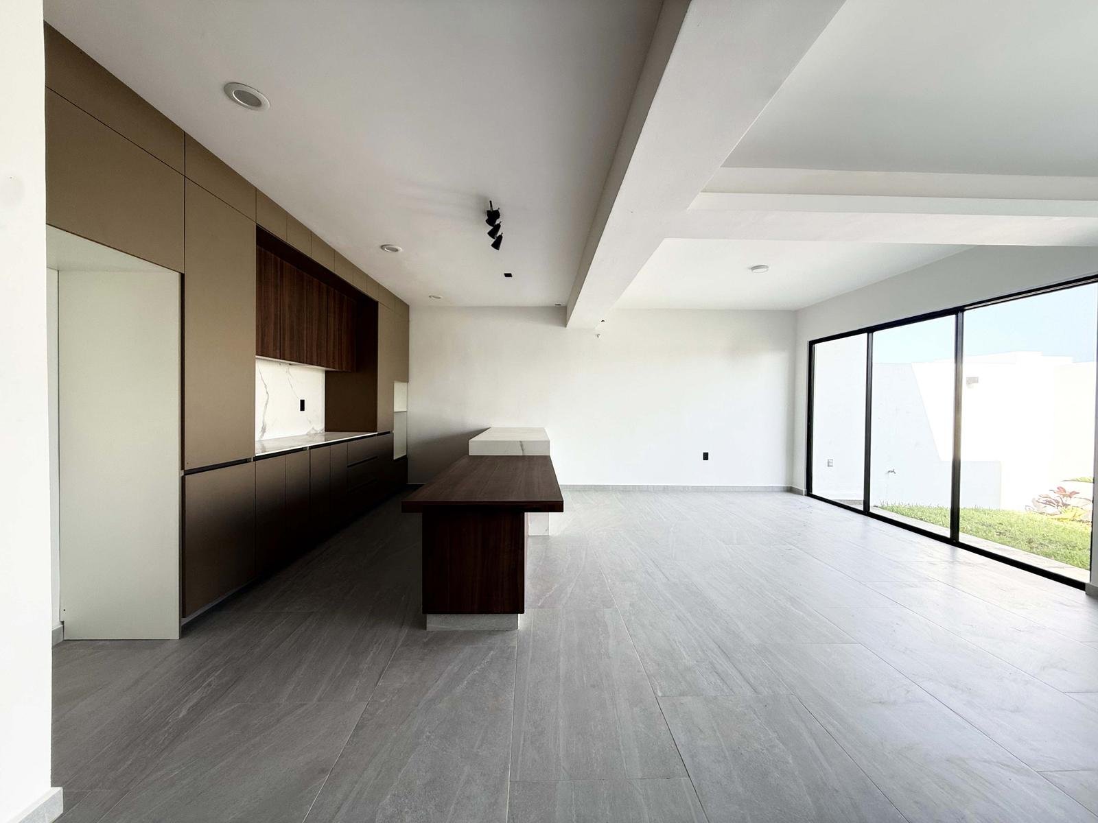 Casa Nueva en Venta Punto Lomas