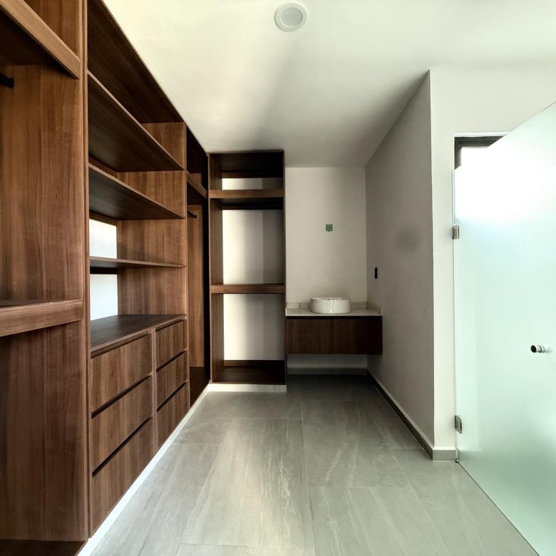 Casa Nueva en Venta Punto Lomas