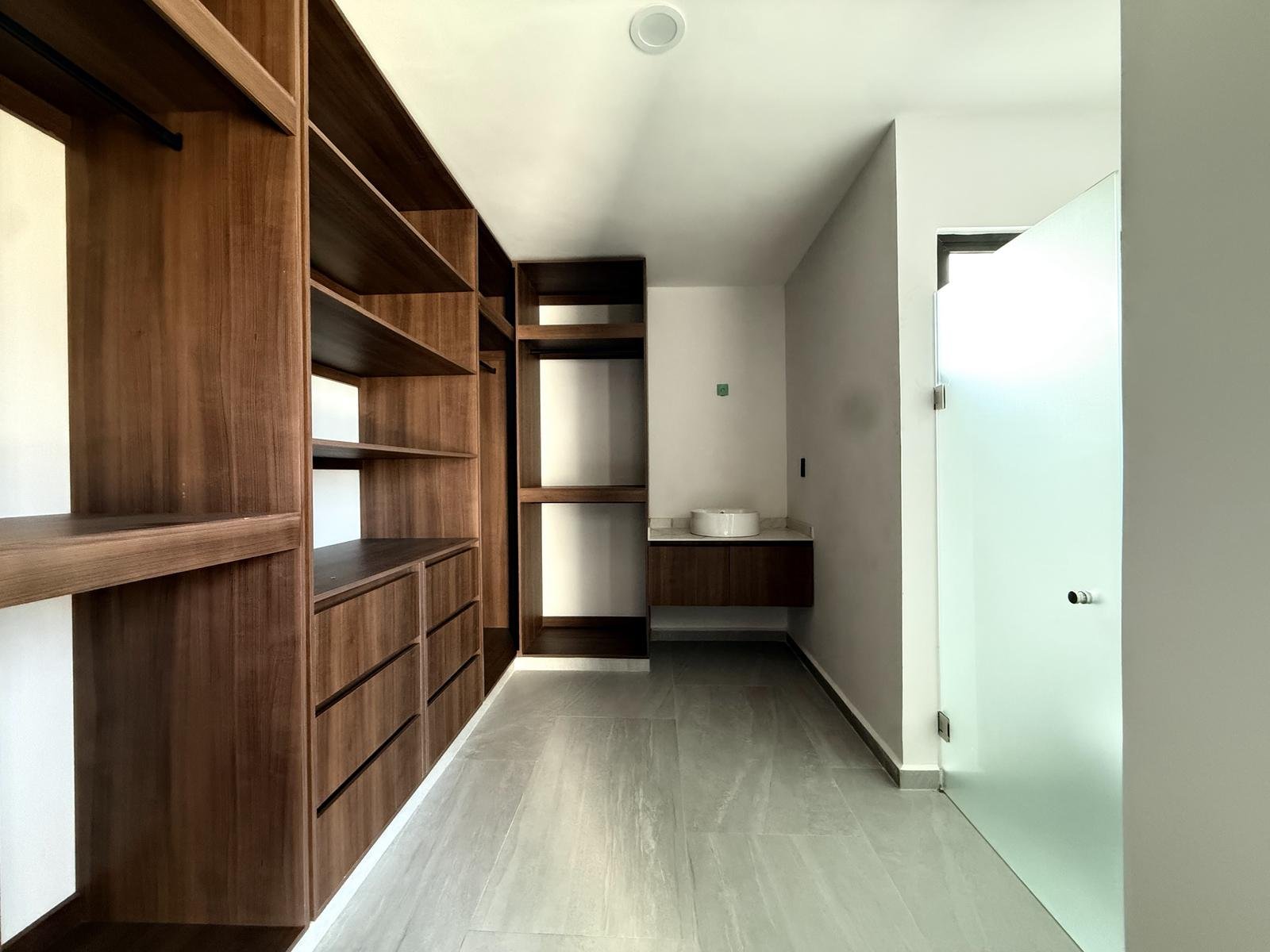 Casa Nueva en Venta Punto Lomas