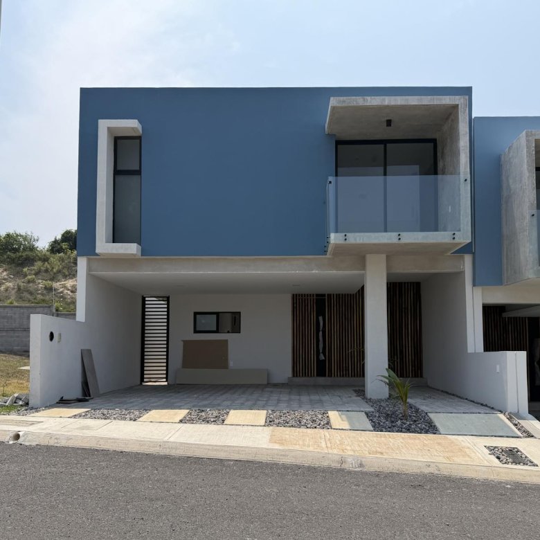 Casa Nueva en Venta Lomas del Mediterraneo