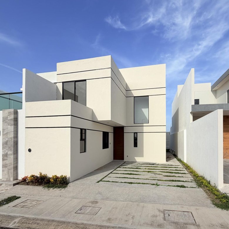 Casa Nueva en Venta Lomas del Mediterraneo Riviera Veracruzana