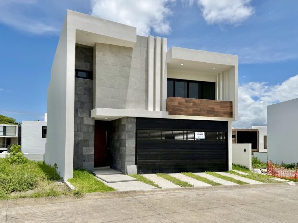 Casa Nueva en Venta Riviera Veracruzana Punta Tiburon