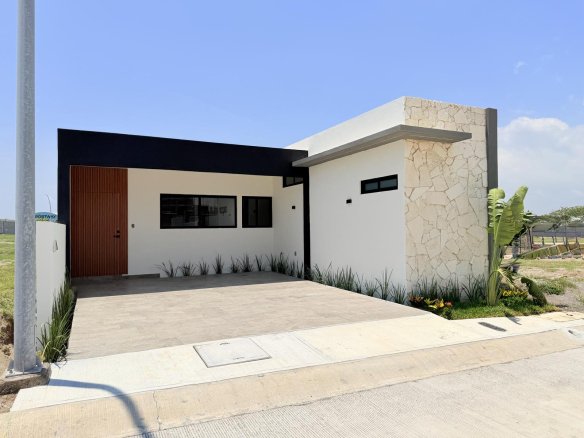 Casa Nueva en Venta Punto Lomas Riviera Veracruzana
