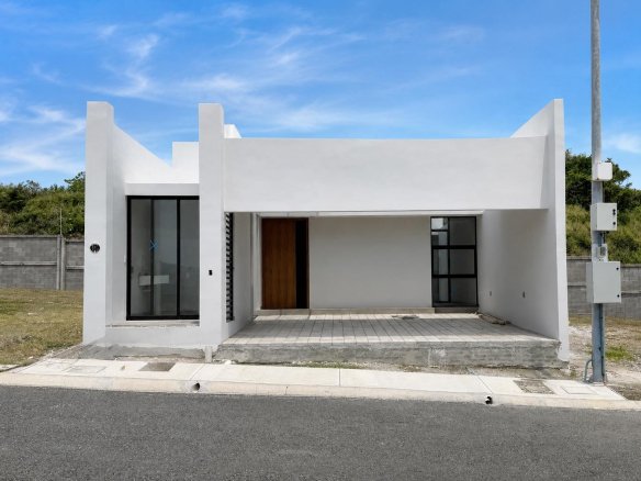 Casa Nueva en Venta Lomas del Mediterraneo