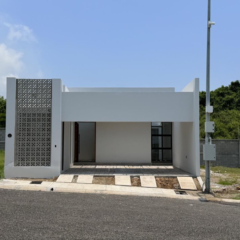 Casa Nueva en Venta Lomas del Mediterraneo