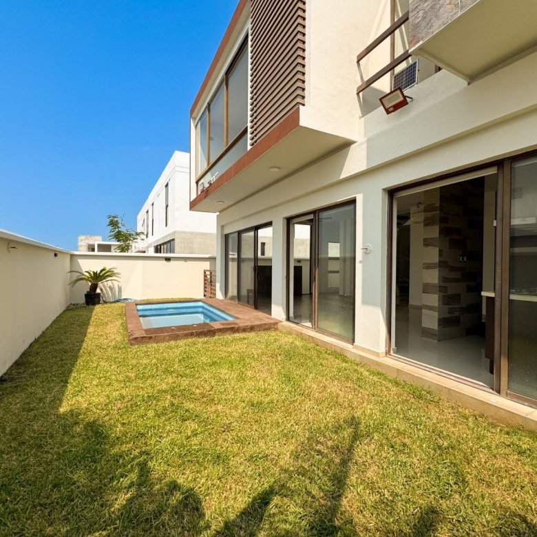 Casa en Renta Punta Tiburon