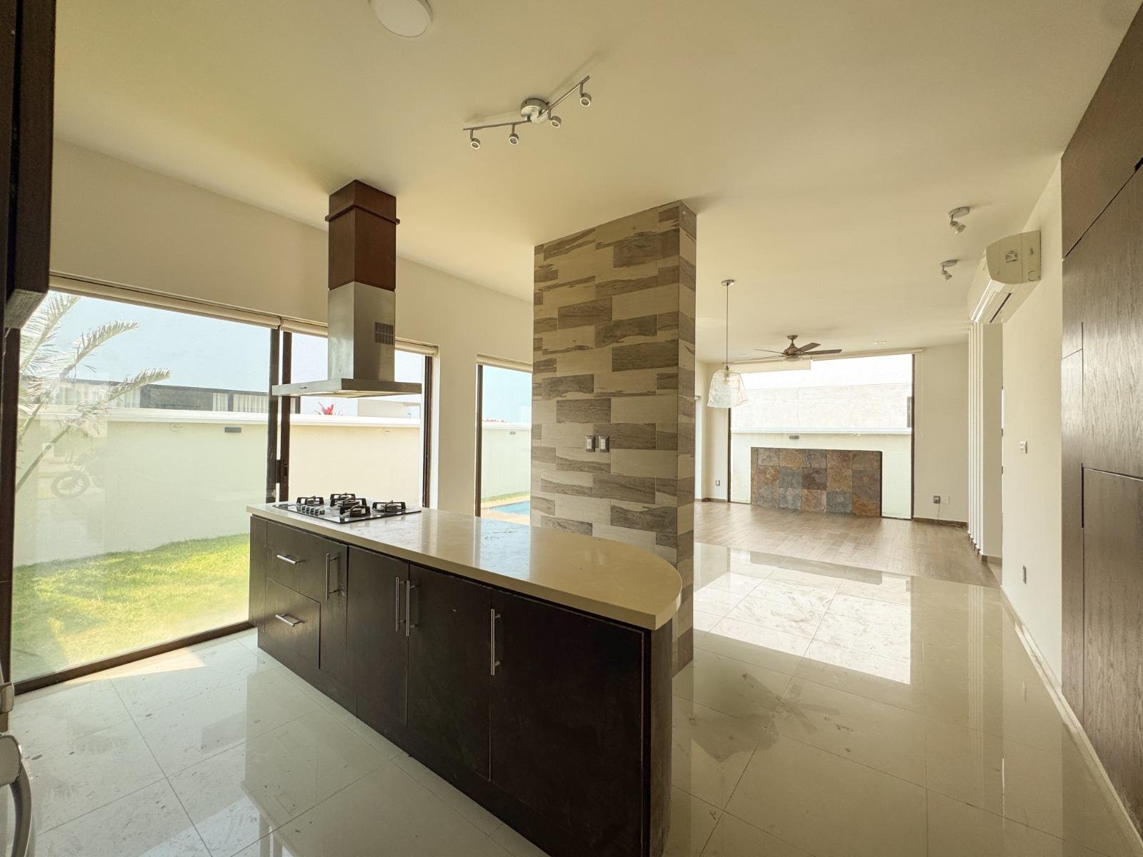 Casa en Renta Punta Tiburon