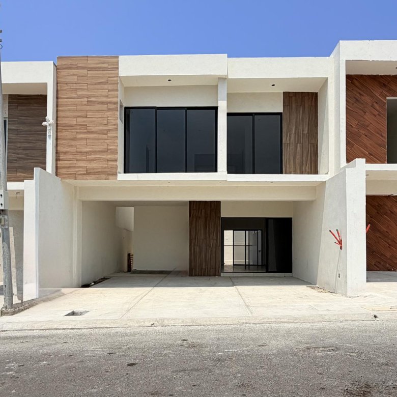 Casa Nueva en Venta Lomas del Mediterraneo