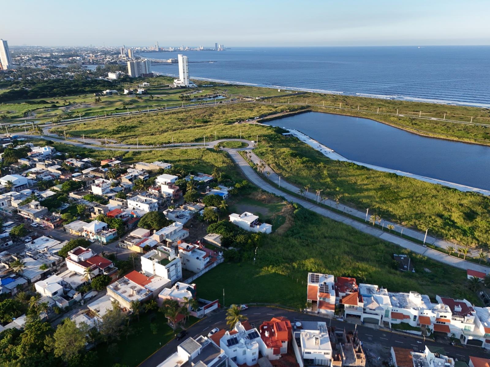 Casa Nueva en Venta Playas del Conchal