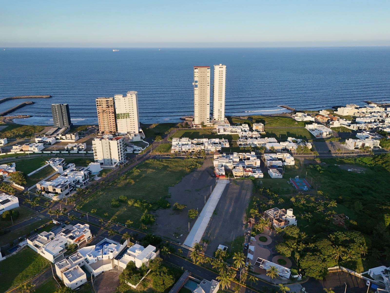 Casa Nueva en Venta Playas del Conchal