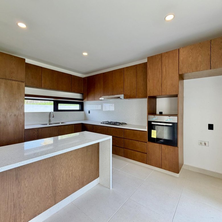 Casa Nueva en Venta Las Olas Residencial