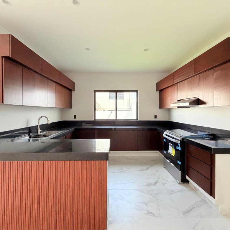 Casa Nueva en Venta Lomas de La Rioja