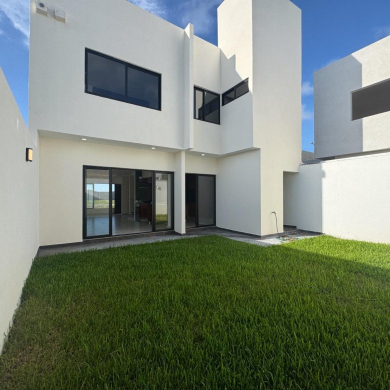 Casa Nueva en Venta Lomas de La Rioja