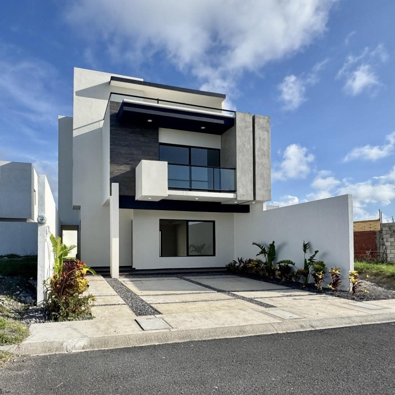 Casa Nueva en Venta Lomas de La Rioja