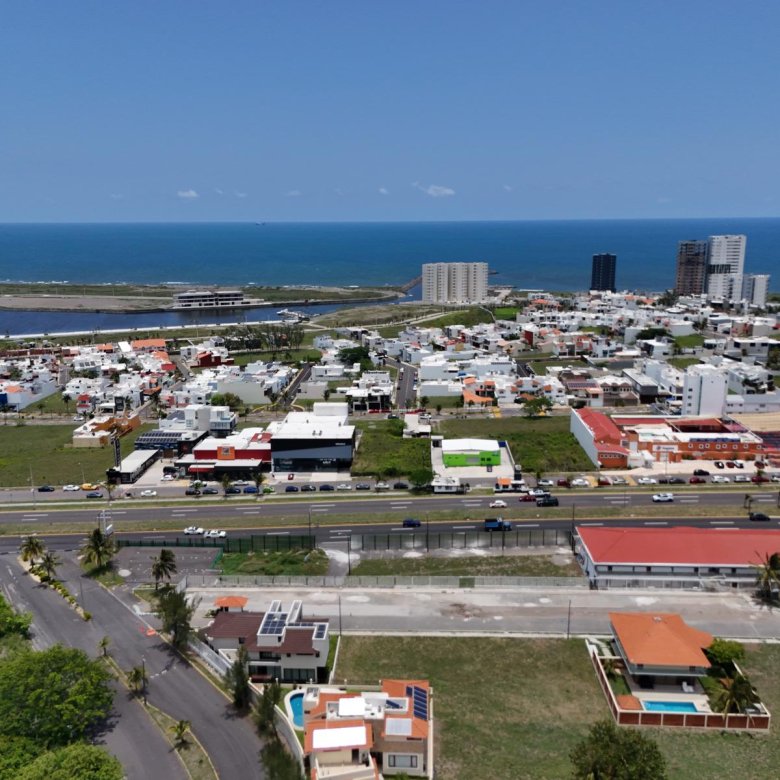 Plaza Comercial en Venta La Vista