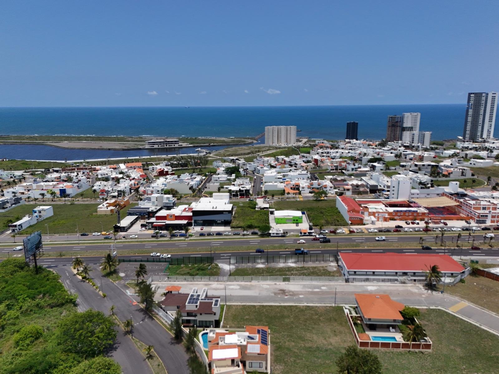 Plaza Comercial en Venta La Vista