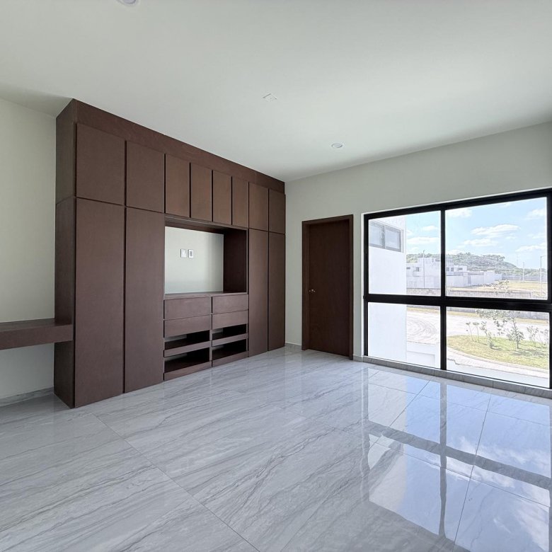 Casa Nueva en Venta Punto Lomas