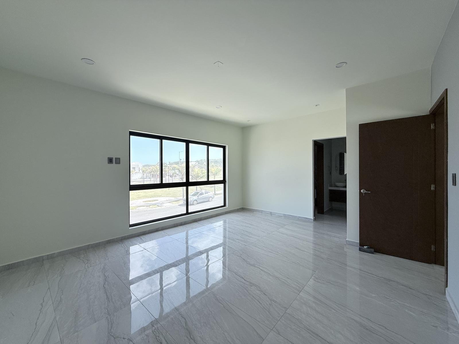 Casa Nueva en Venta Punto Lomas