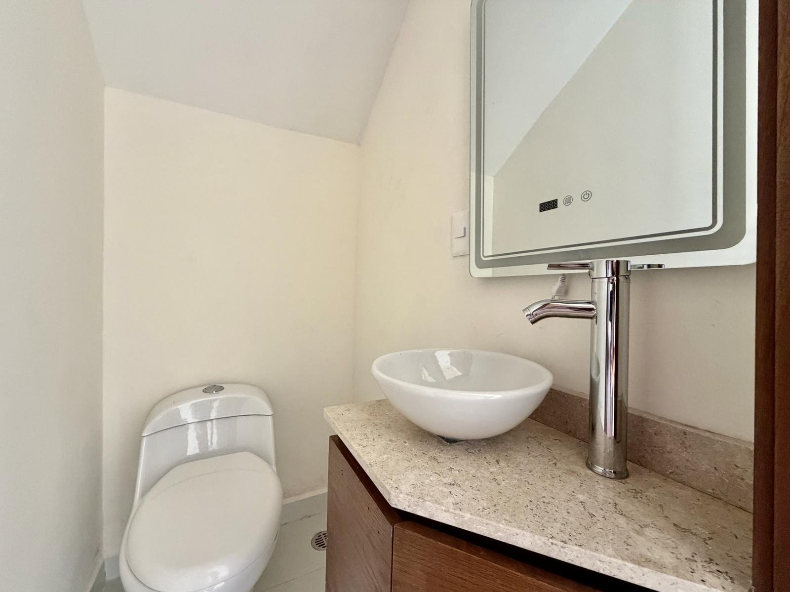 Casa Nueva en Venta Punto Lomas