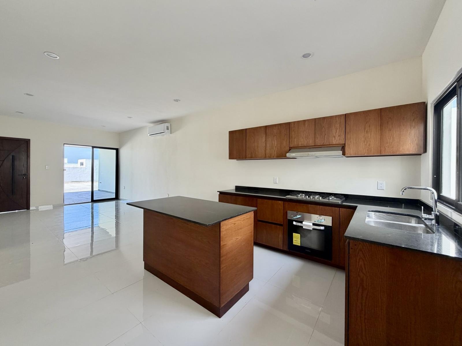 Casa Nueva en Venta Punto Lomas