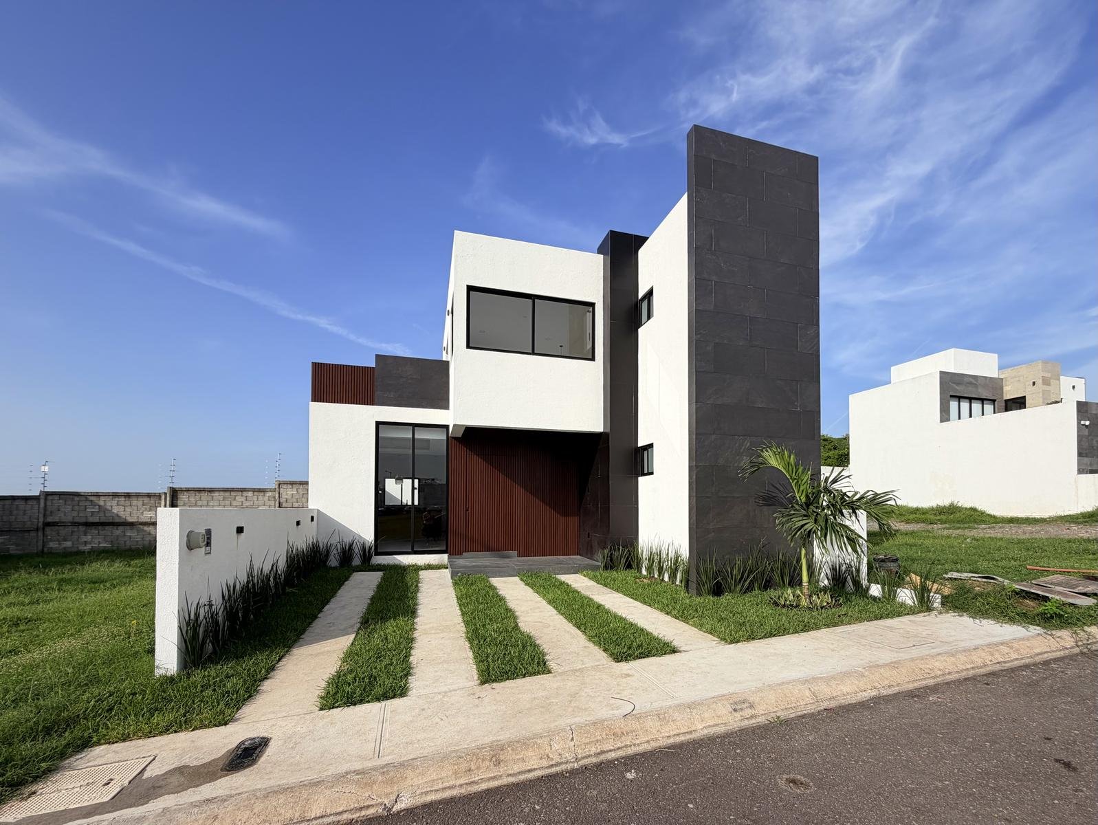 Casa Nueva en Venta Lomas del Mediterraneo