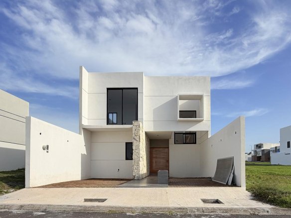 Casa Nueva en Venta Lomas del Mediterraneo