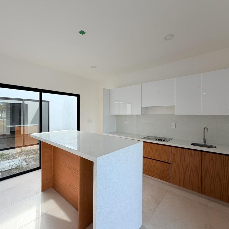 Casa Nueva en Venta Lomas del Mediterraneo