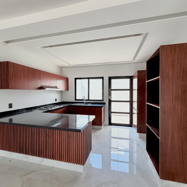 Casa Nueva en Venta Lomas del Dorado
