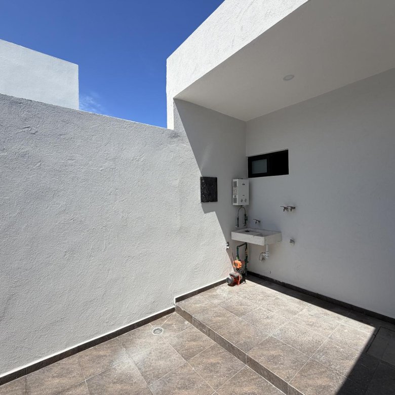 Casa Nueva en Venta Lomas del Dorado
