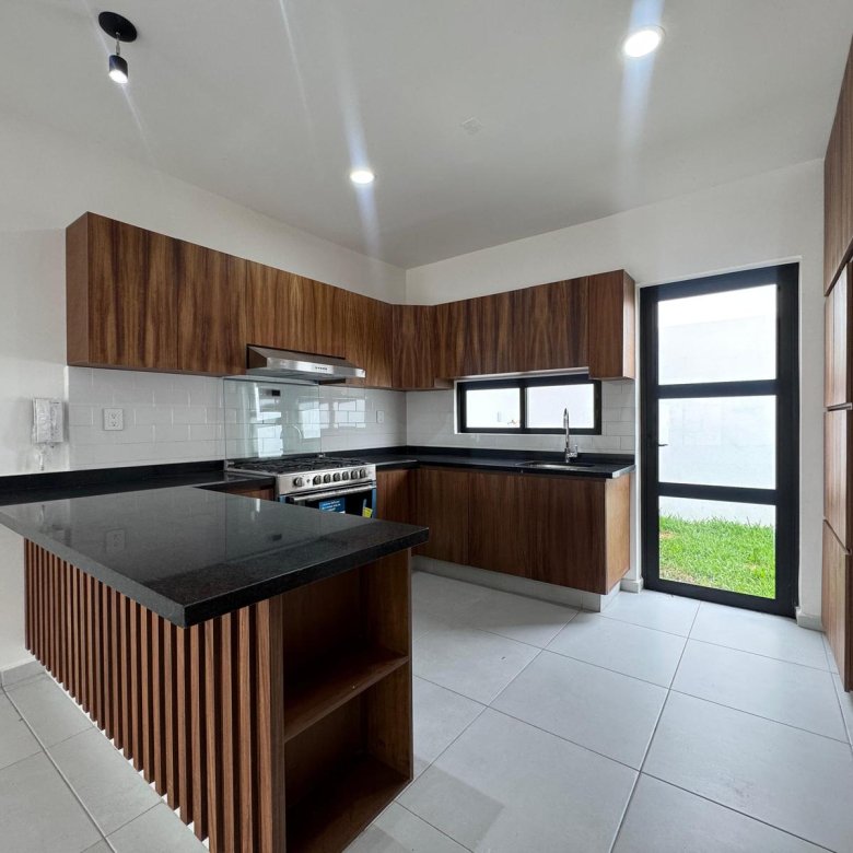 Casa Nueva en Venta Lomas del Dorado